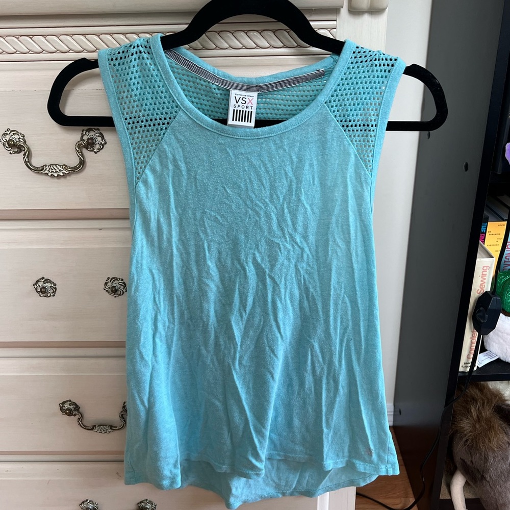 Gym tank top